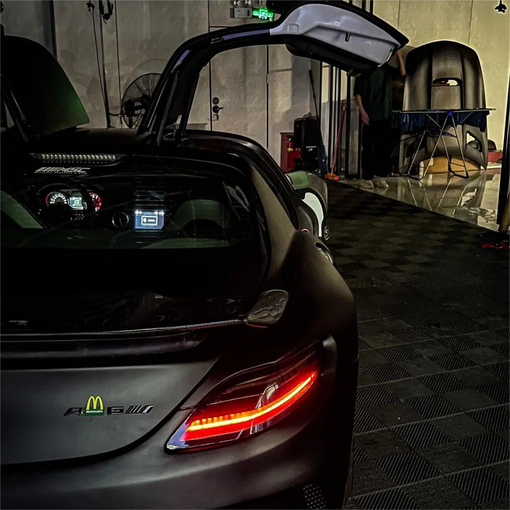 Matte Ultimate Flat Deep Black Car Vinyl Wrap product image 5 - Veloro matte vinyl wrap