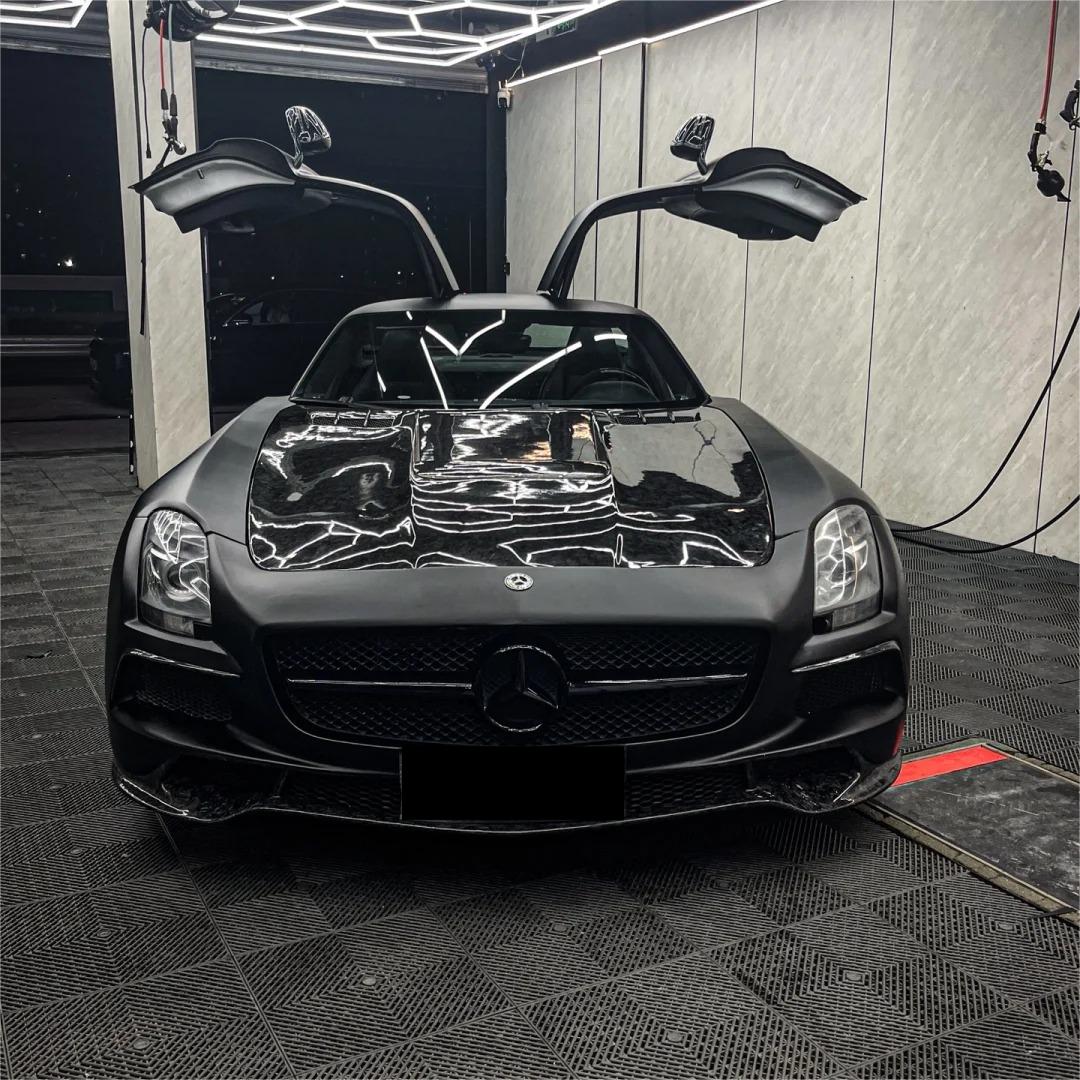 Matte Ultimate Flat Deep Black Car Vinyl Wrap product image 4 - Veloro matte vinyl wrap