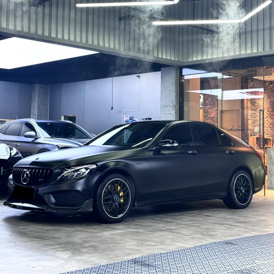 Matte Ultimate Flat Deep Black Car Vinyl Wrap product image 8 - Veloro matte vinyl wrap
