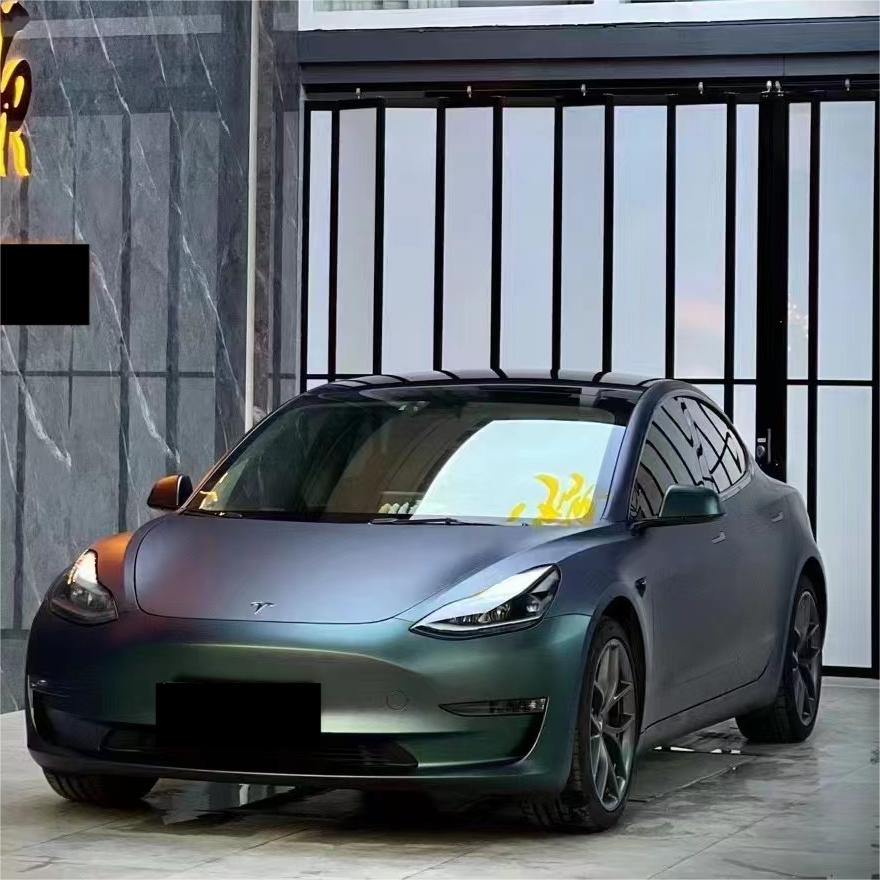Matte Diamond Aurora Green Car Vinyl Wrap product image 2 - Veloro matte vinyl wrap