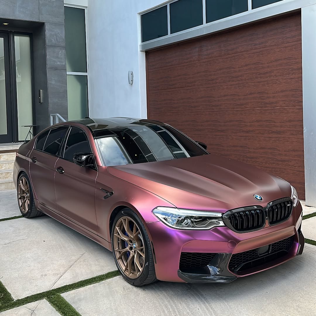 Matte Diamond Brown Red Car Vinyl Wrap product image 7 - Veloro matte vinyl wrap
