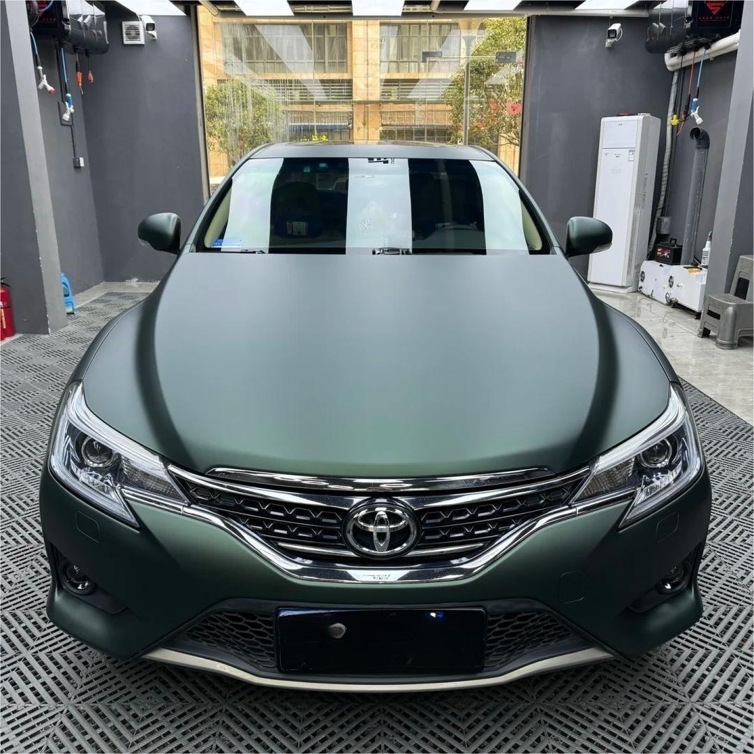Matte Emerald Green Car Vinyl Wrap BWM I3 product image 12 - Veloro matte vinyl wrap