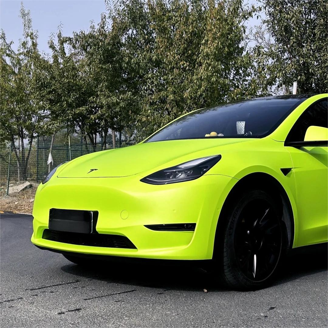 Matte Ultimate Flat Fluorescent Yellow Car Vinyl Wrap PET product image 12 - Veloro matte vinyl wrap