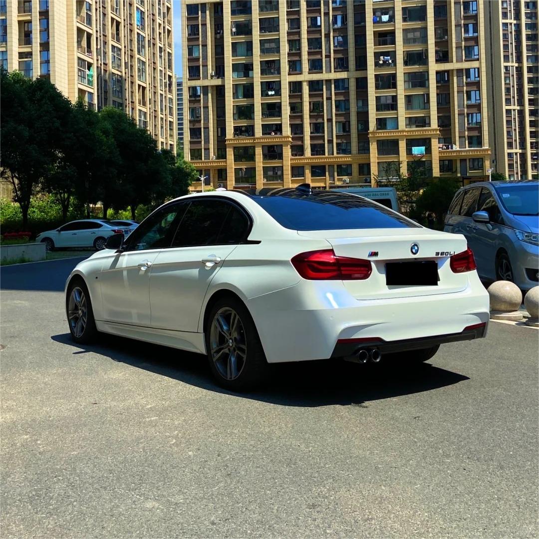 Matte Metallic Chameleon Blue White Car Vinyl Wrap product image 8 - Veloro color shift vinyl wrap