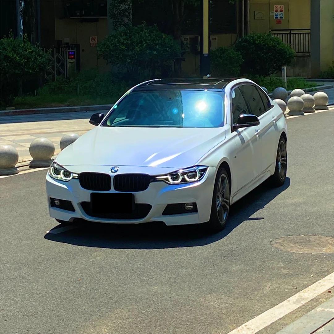 Matte Metallic Chameleon Blue White Car Vinyl Wrap product image 2 - Veloro color shift vinyl wrap