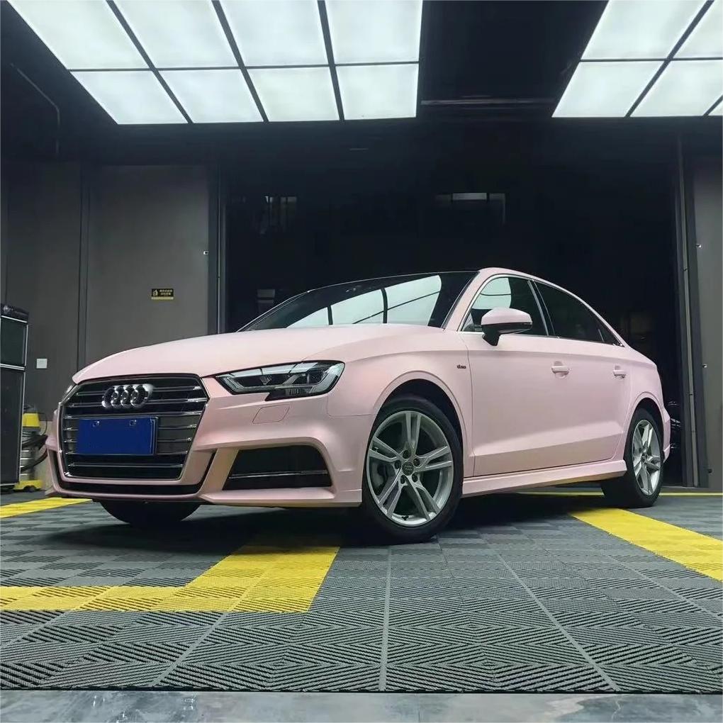 Matte Metallic Chameleon Light Pink White Car Vinyl Wrap product image 2 - Veloro color shift vinyl wrap