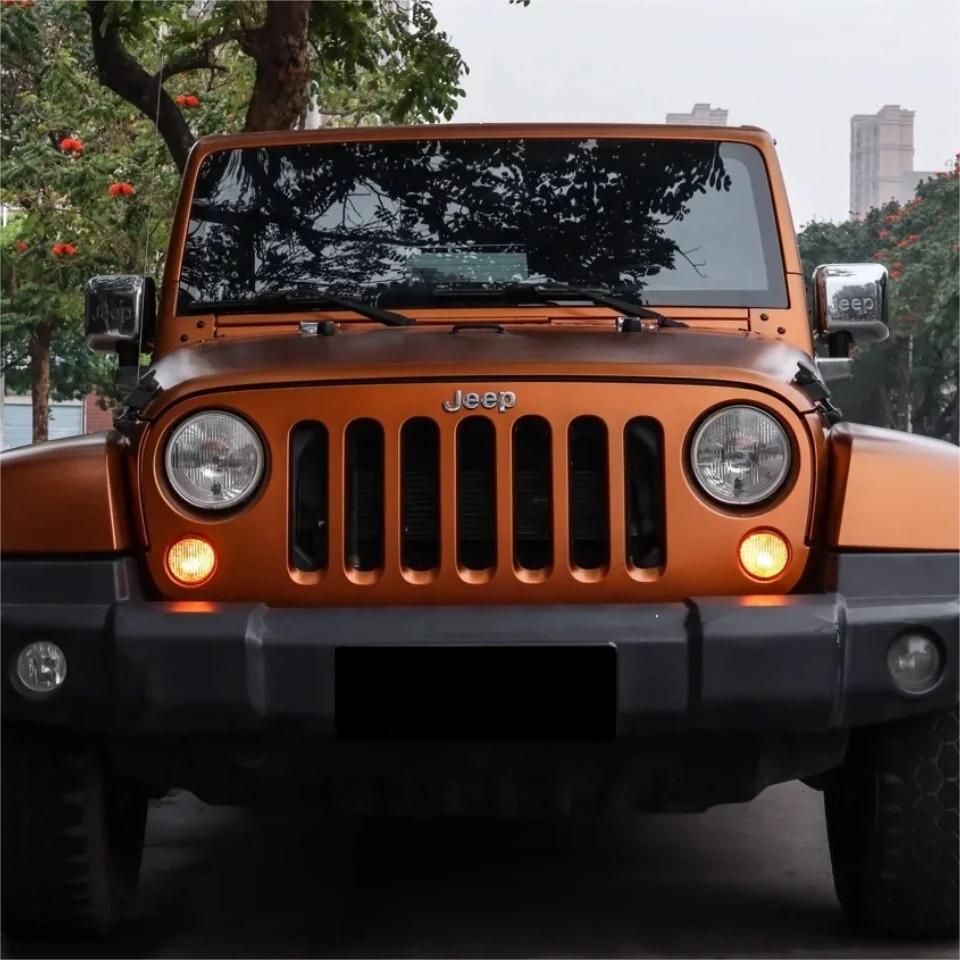 Matte Metallic Copper Brown Car Vinyl Wrap product image 3 - Veloro matte vinyl wrap