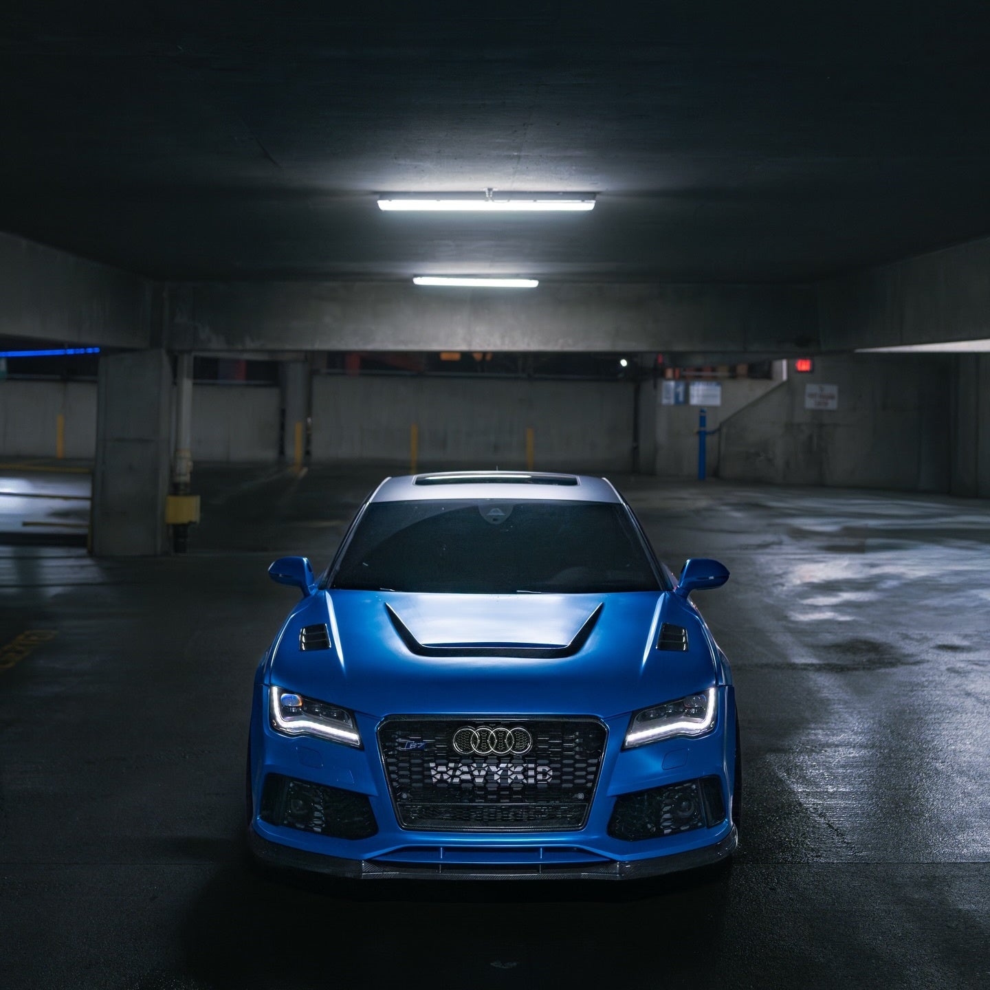 Matte Metallic Diamond Azure Blue Car Vinyl Wrap PET product image 14 - Veloro matte vinyl wrap