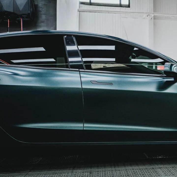 Matte Metallic Diamond Emerald Green Car Vinyl Wrap product image 9 - Veloro matte vinyl wrap