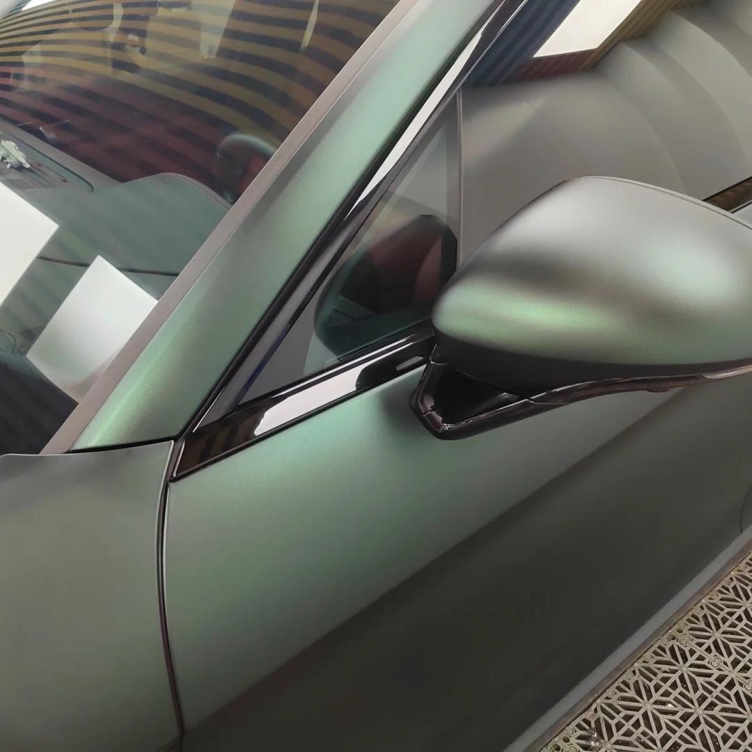 Matte Metallic Diamond Green Car Vinyl Wrap PET product image 4 - Veloro matte vinyl wrap
