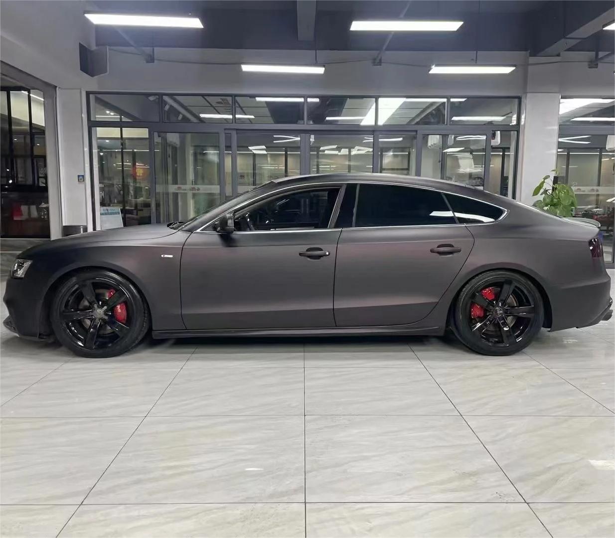 Matte Metallic Diamond Red Black Car Vinyl Wrap product image 4 - Veloro matte vinyl wrap