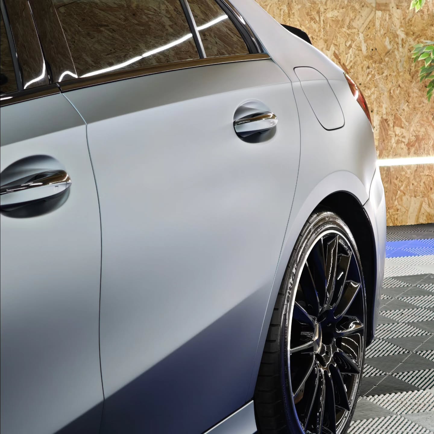 Ultra Matte Metallic Grey Blue Car Vinyl Wrap |Gray Blue Car Wrap PET product image 5 - Veloro matte vinyl wrap