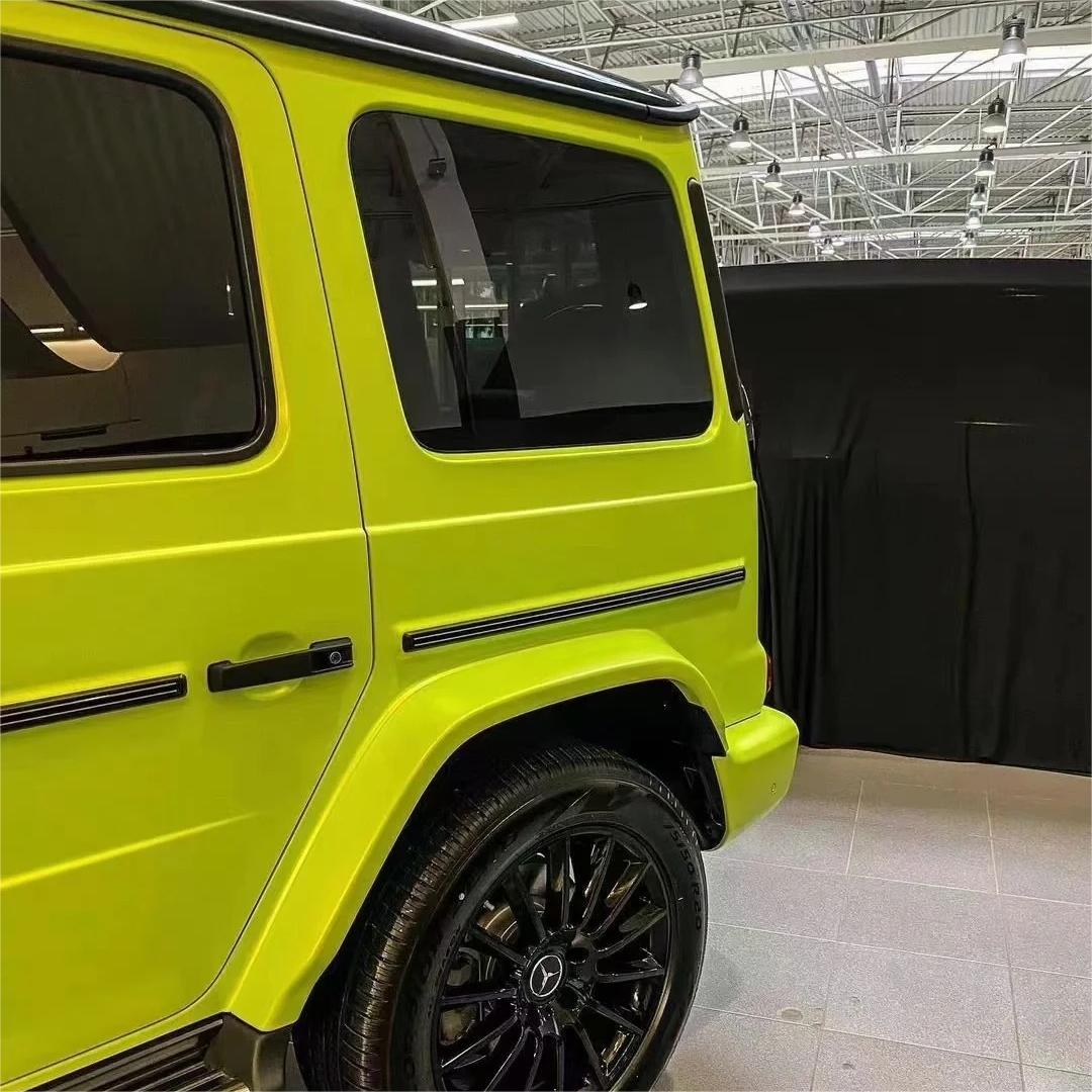 Matte Metallic Lemon Green Car Vinyl Wrap product image 7 - Veloro matte vinyl wrap