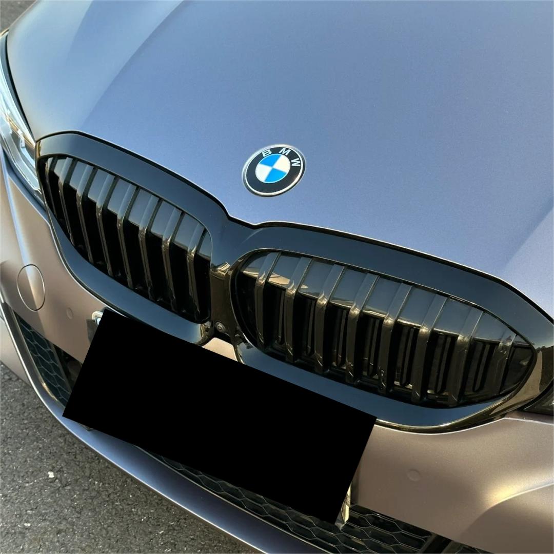 Matte Metallic Satin Carbon Grey Car Vinyl Wrap product image 6 - Veloro carbon fiber vinyl wrap