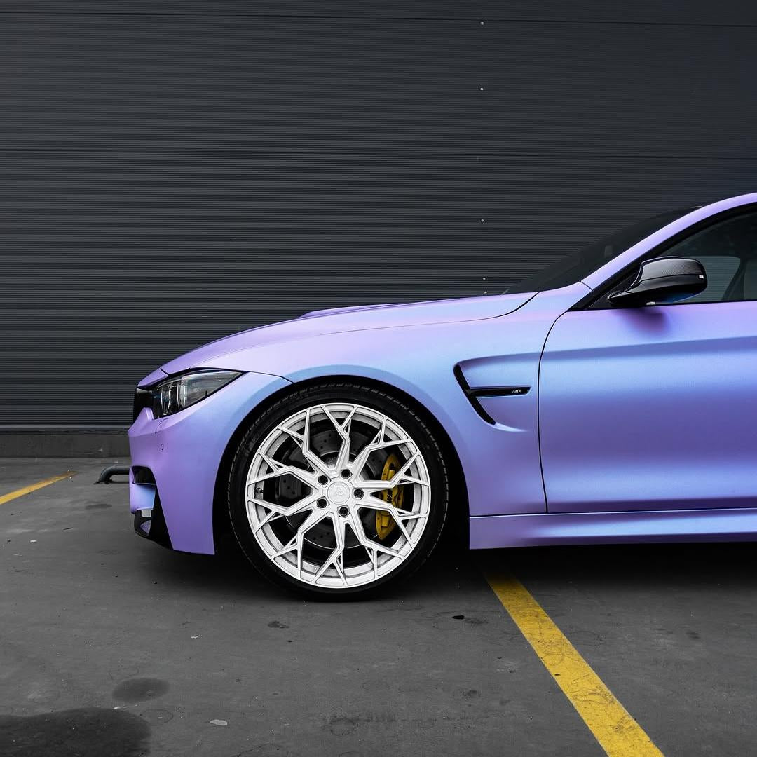 Matte Chameleon Glacial Frost Purple Car Vinyl Wrap PET product image 4 - Veloro color shift vinyl wrap