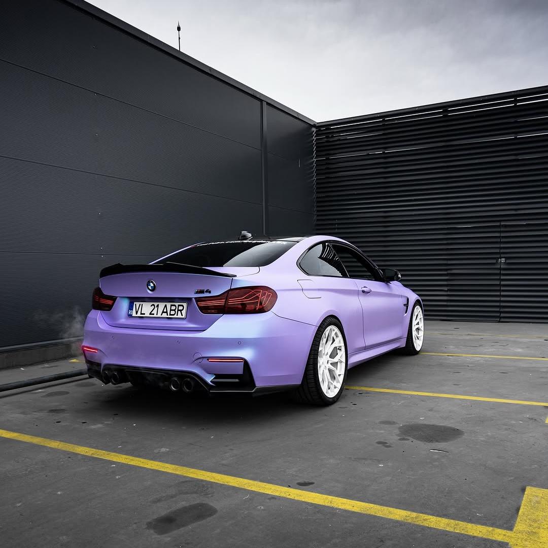 Matte Chameleon Glacial Frost Purple Car Vinyl Wrap PET product image 5 - Veloro color shift vinyl wrap