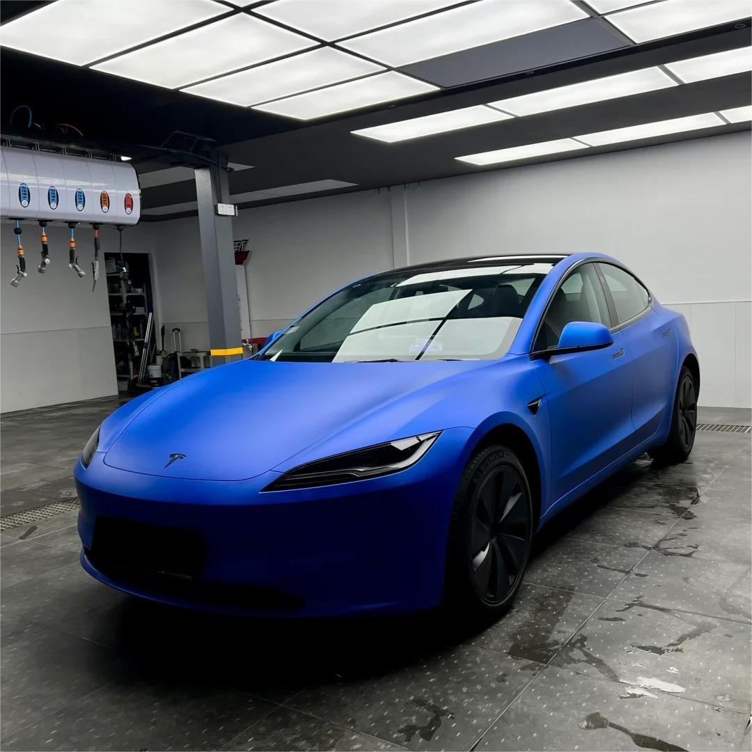Matte Metallic Satin Chrome Blue Car Vinyl Wrap PET product image 3 - Veloro chrome vinyl wrap