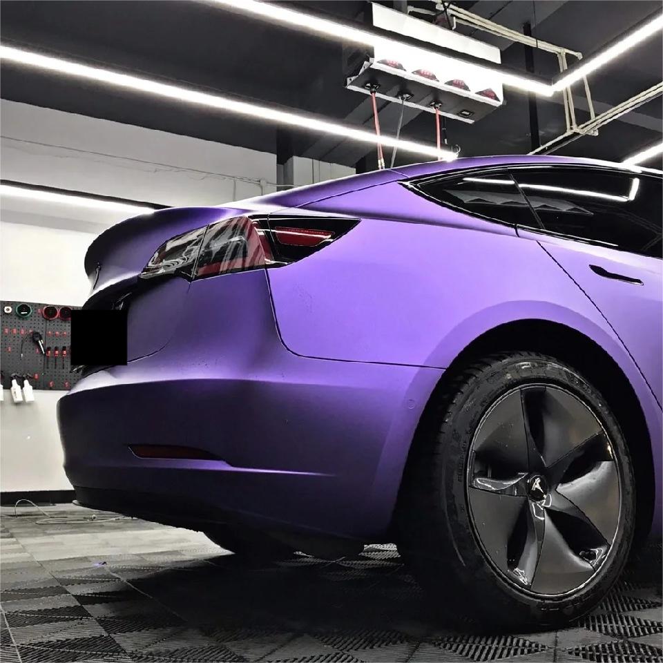 Matte Metallic Satin Chrome Purple Car Vinyl Wrap product image 8 - Veloro chrome vinyl wrap