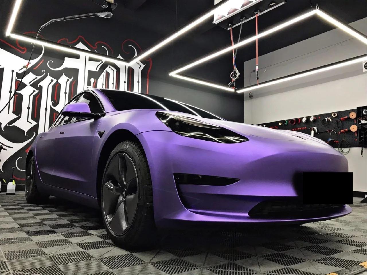 Matte Metallic Satin Chrome Purple Car Vinyl Wrap product image 4 - Veloro chrome vinyl wrap