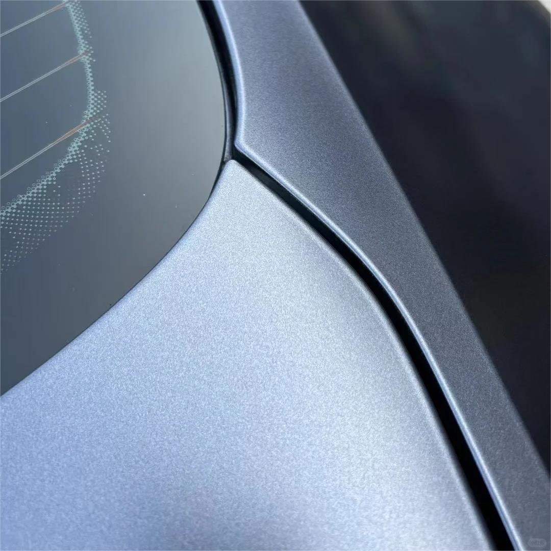 Matte Metallic Satin Deep Grey Car Vinyl Wrap product image 6 - Veloro matte vinyl wrap