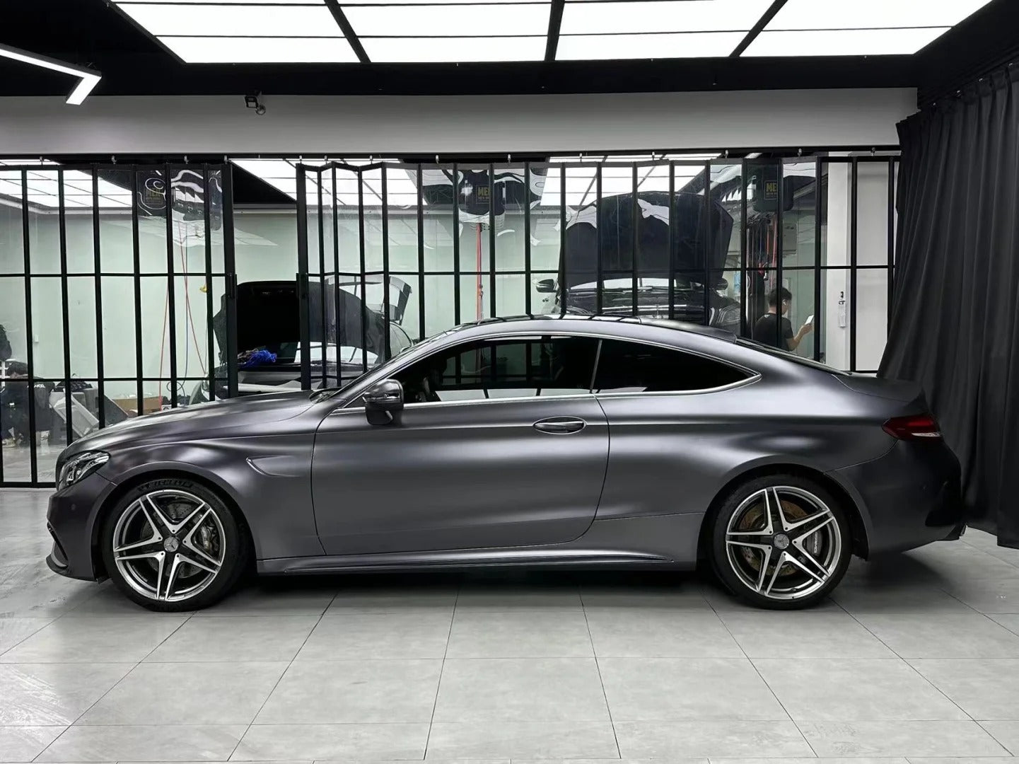Matte Metallic Satin Mountain Grey Car Vinyl Wrap PET product image 6 - Veloro matte vinyl wrap