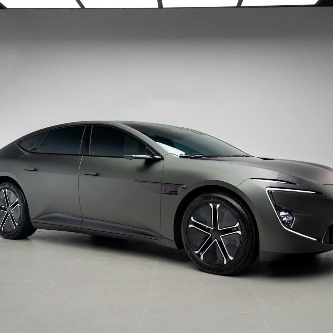 Matte Metallic Satin Mystical Green Car Vinyl Wrap PET product image 3 - Veloro matte vinyl wrap
