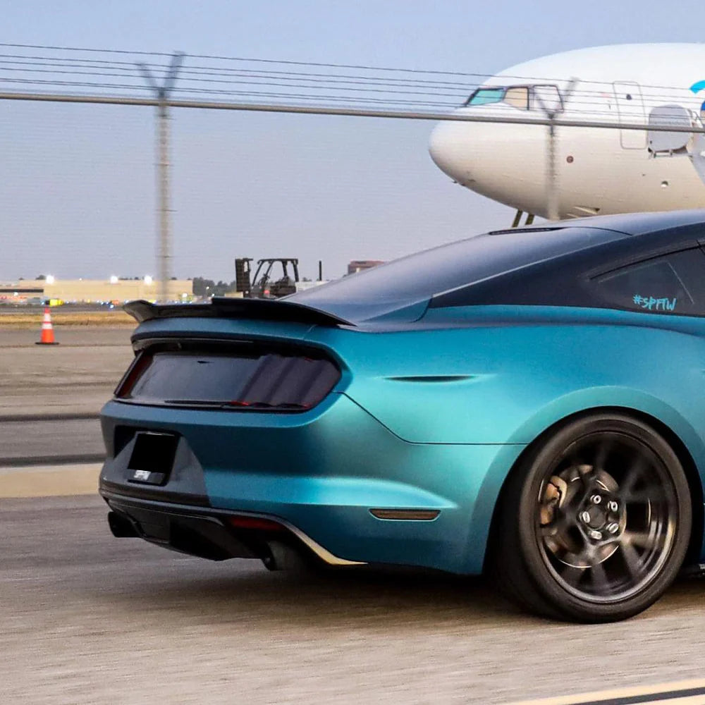 Matte Metallic Night Blue Car Vinyl Wrap product image 5 - Veloro matte vinyl wrap