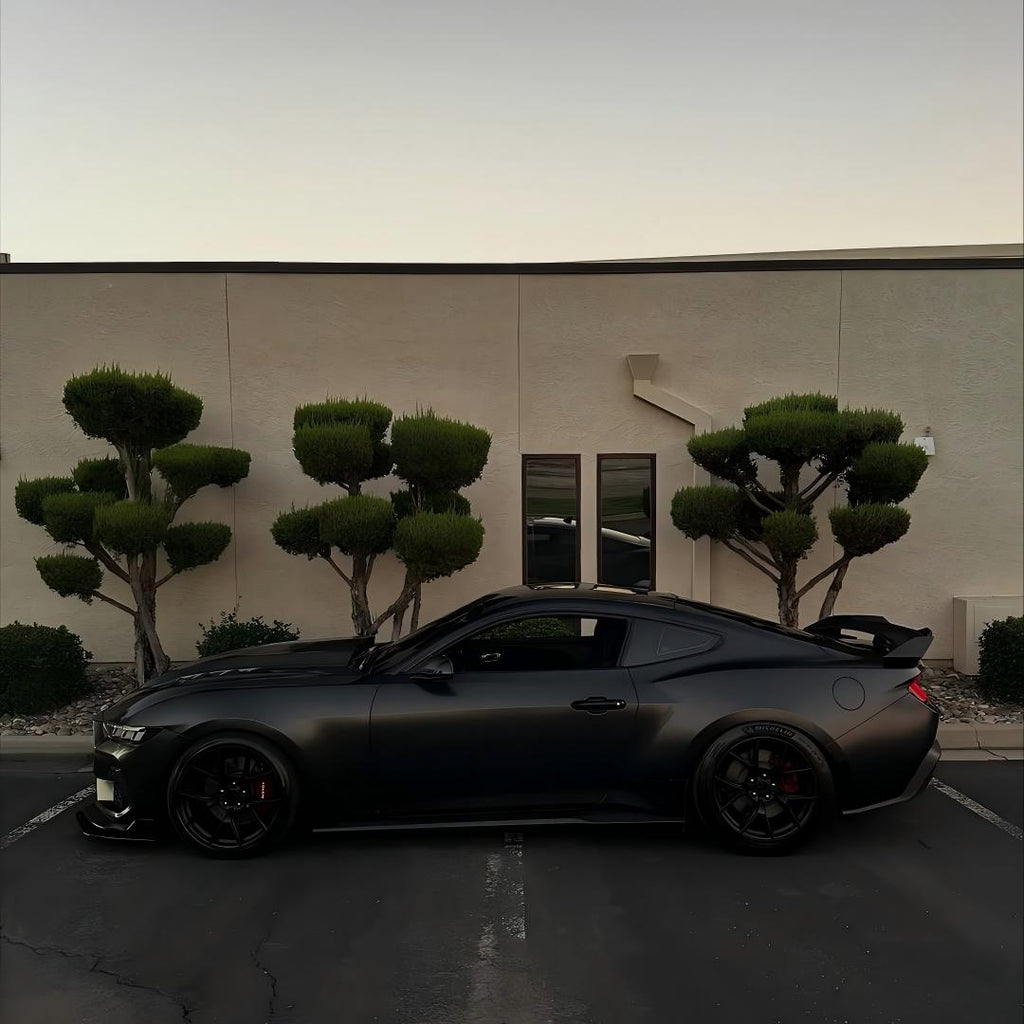 Matte Satin Black Ceramic Black Car Vinyl Wrap BMW PET product image 3 - Veloro matte vinyl wrap