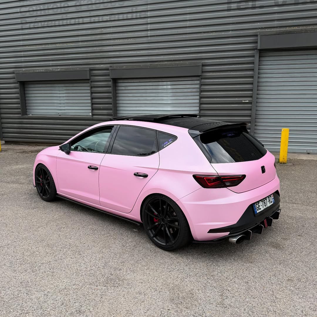 Matte Satin Bubblegum Pink Car Vinyl Wrap product image 11 - Veloro matte vinyl wrap