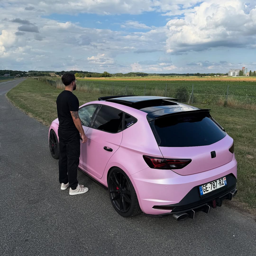 Matte Satin Bubblegum Pink Car Vinyl Wrap product image 2 - Veloro matte vinyl wrap