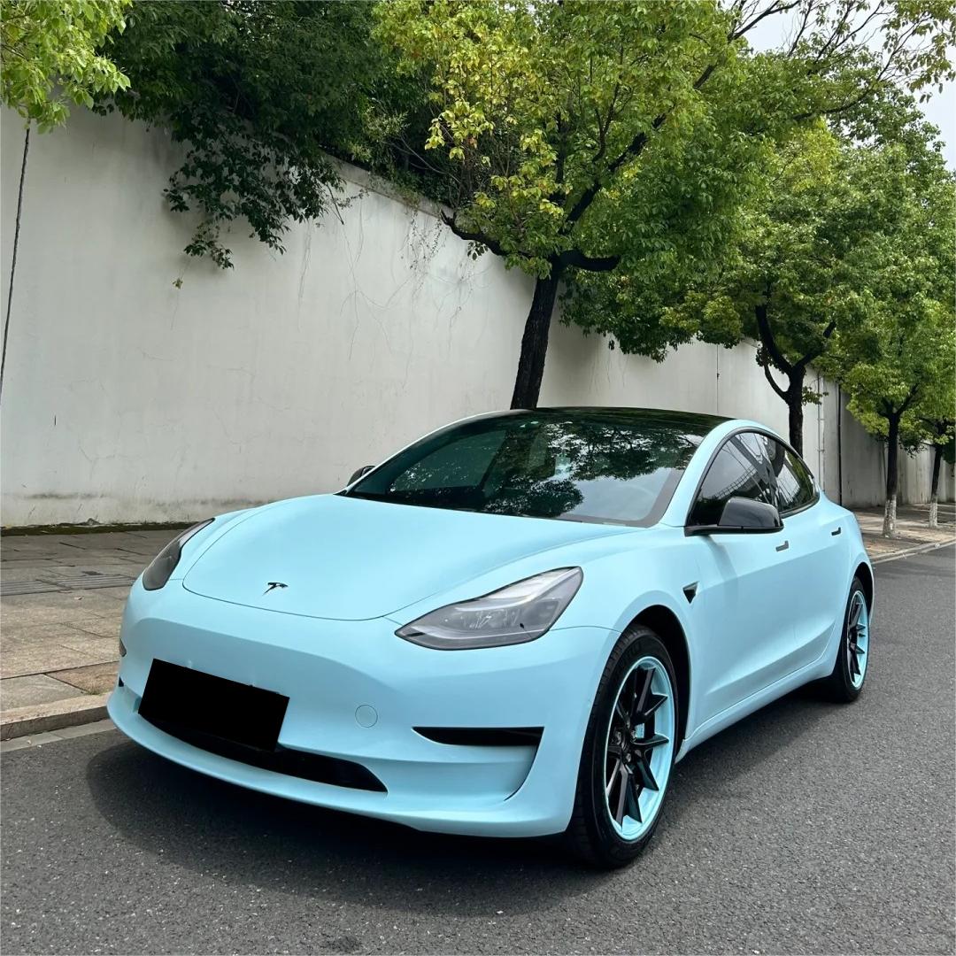 Matte Satin Glacier Blue Car Vinyl Wrap product image 2 - Veloro matte vinyl wrap