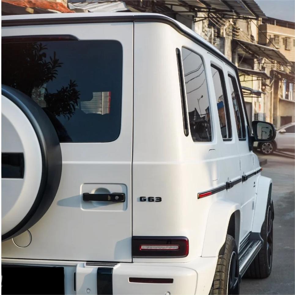 Ultimate Flat Pure White Car Vinyl Wrap PET product image 4 - Veloro automotive vinyl wrap