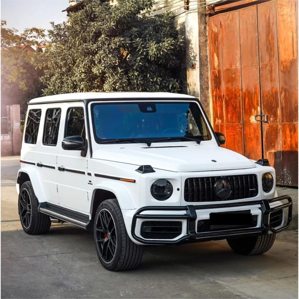 Ultimate Flat Pure White Car Vinyl Wrap PET product image 2 - Veloro automotive vinyl wrap