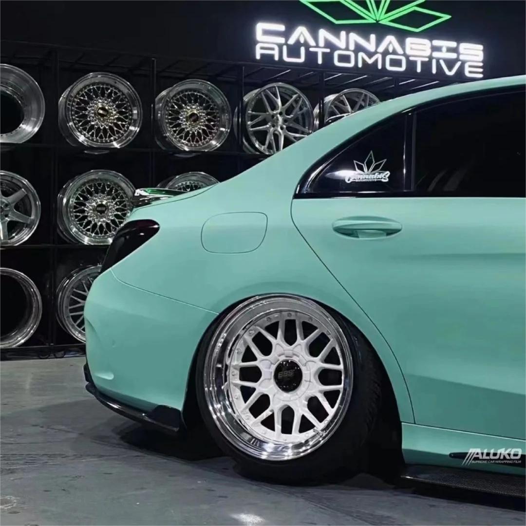 Matte Ultimate Flat Tiffany Blue Car Vinyl Wrap product image 7 - Veloro matte vinyl wrap