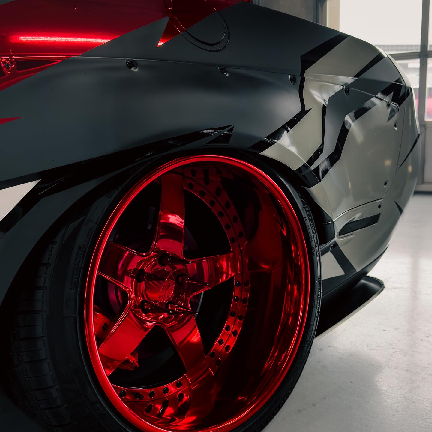 Matte Ultimate Flat Deep Black Car Vinyl Wrap product image 3 - Veloro matte vinyl wrap