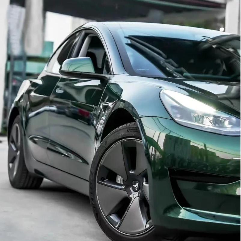 Glossy Paint Metalic Midnight Green Car Vinyl Wrap PET product image 4 - Veloro gloss vinyl wrap