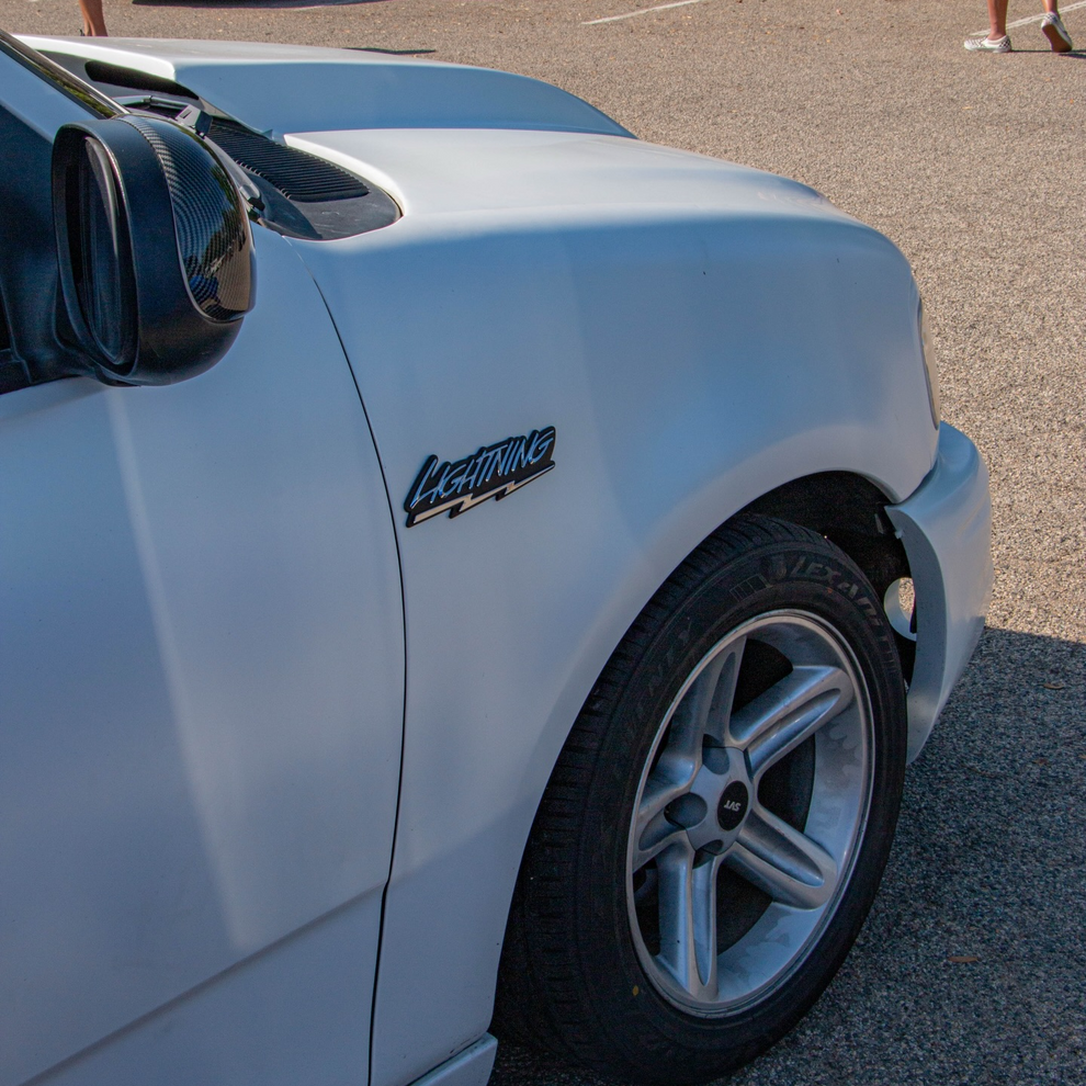 Satin Ceramic Satin White Car Vinyl Wrap PET product image 6 - Veloro automotive vinyl wrap