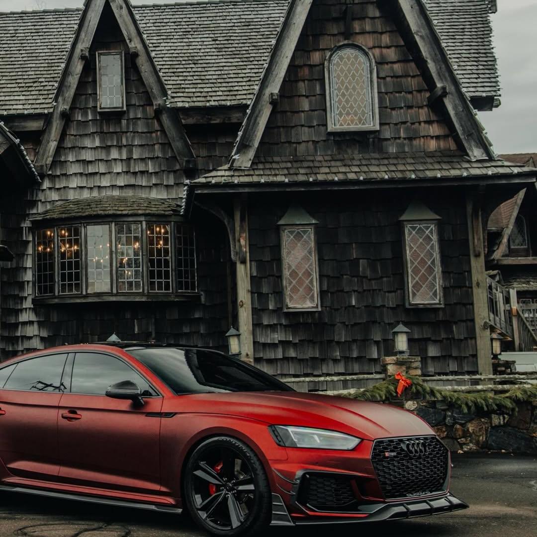 Satin Chrome Metallic Romanee Red Vinyl Wrap | Satin Romanee Red Metallic Chrome product image 5 - Veloro chrome vinyl