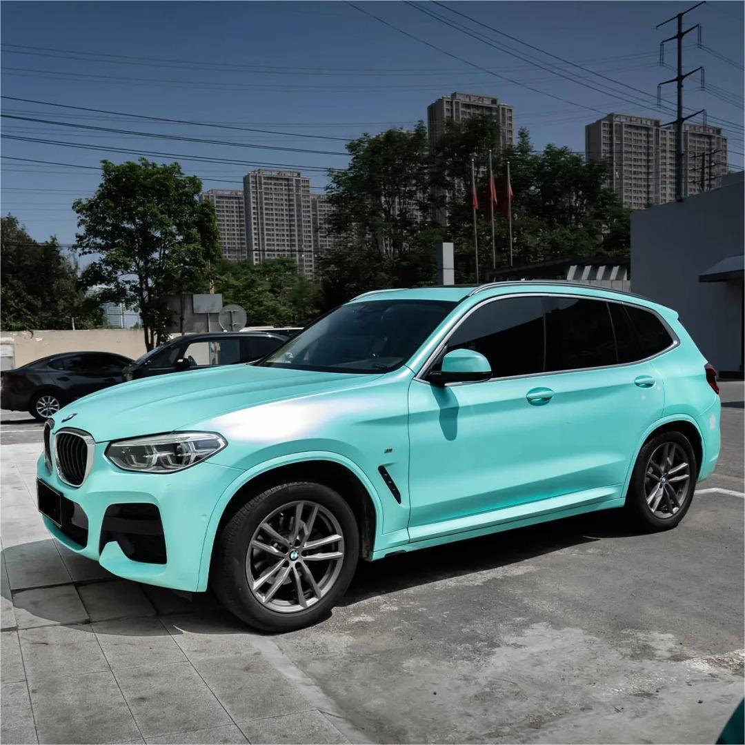 Satin Chrome Tiffany Blue Car Vinyl Wrap product image 2 - Veloro chrome vinyl wrap