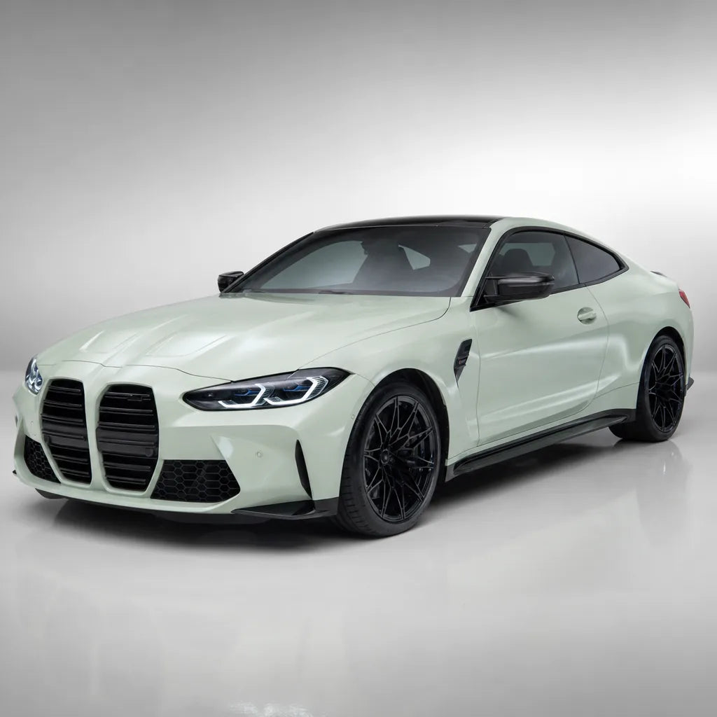 Metallic Chameleon White Purple gloss colored PPF wrapped on a BMW M4 | Veloro