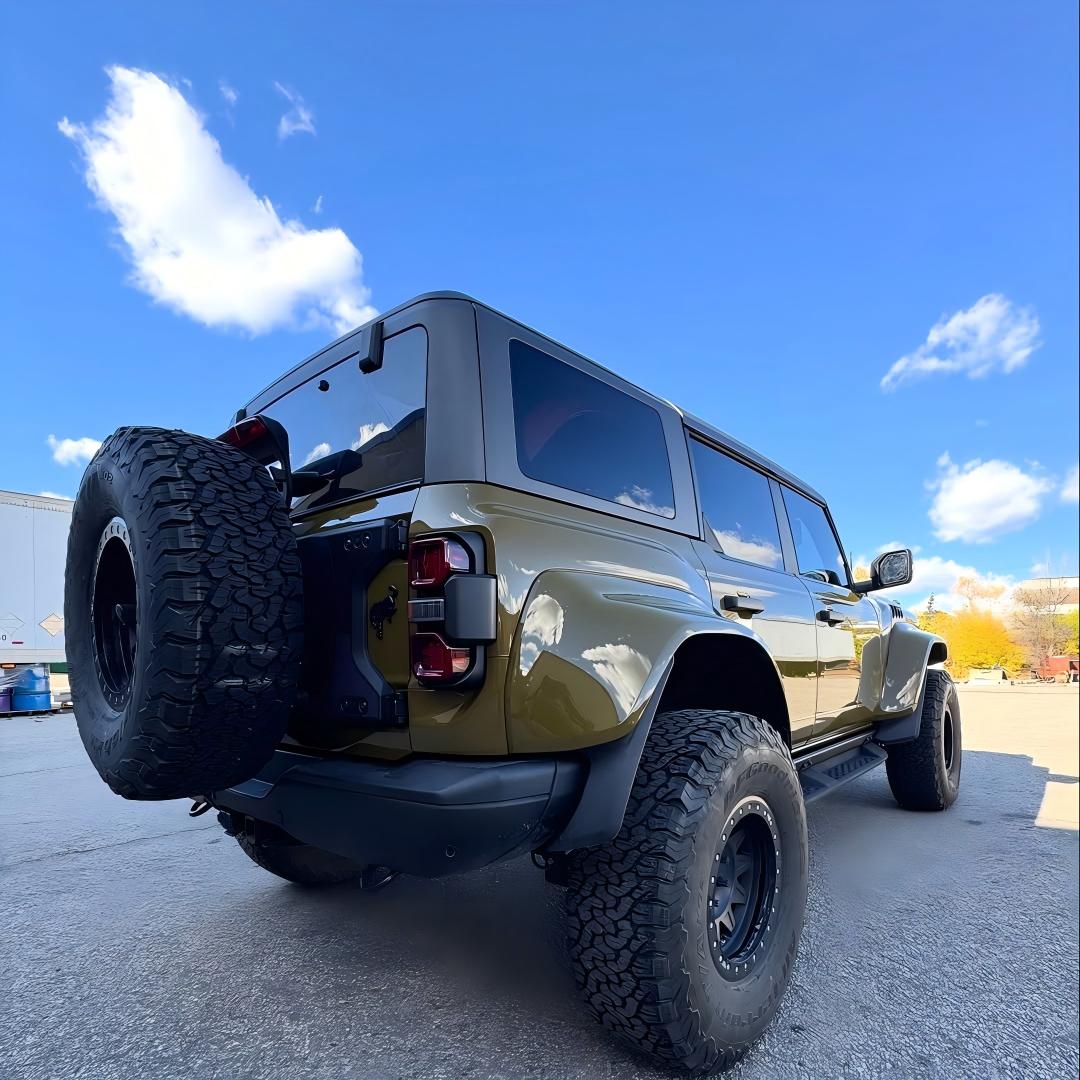 TPU Gloss Military Green Colored PPF Paint Protection Film product image 5 - Veloro paint protection film