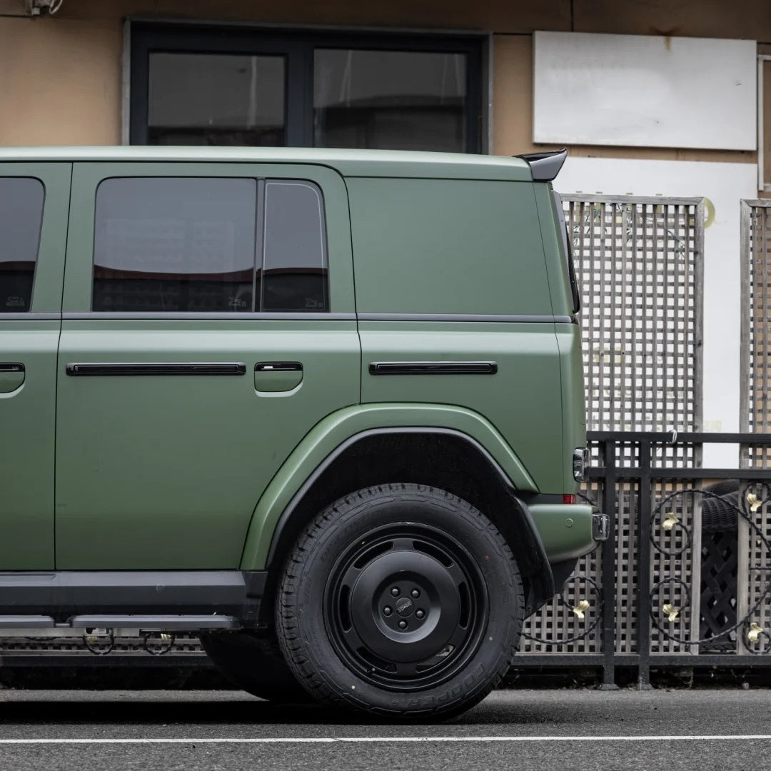Ultimate Flat Army Green Car Vinyl Wrap PET product image 5 - Veloro automotive vinyl wrap