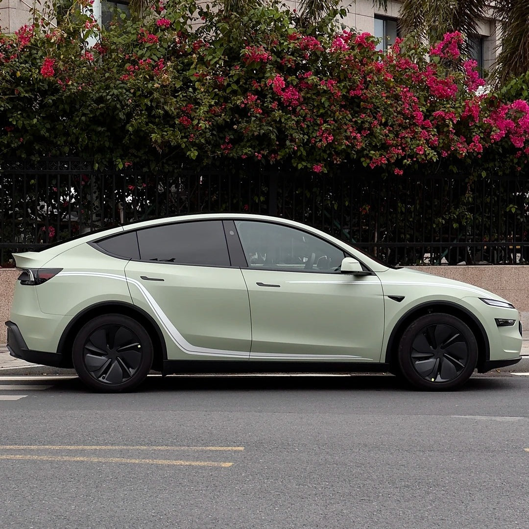 Ultimate Flat Light Khaki Green Car Vinyl Wrap PET product image 2 - Veloro automotive vinyl wrap