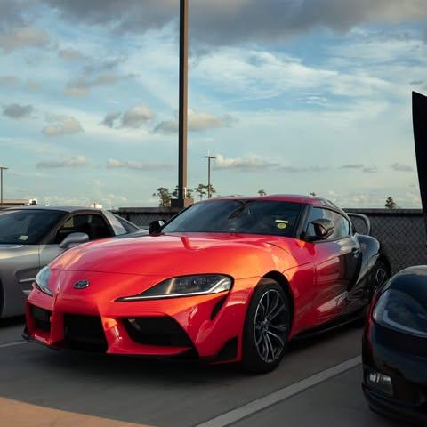 Glossy Vampire Red To Black Gradient Custom Car Wraps